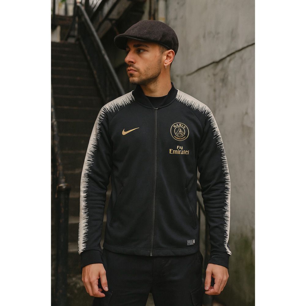 Nike PSG Paris Saint-Germain Jacket Black Gold Dri-Fit Size Small 2018-19 Season